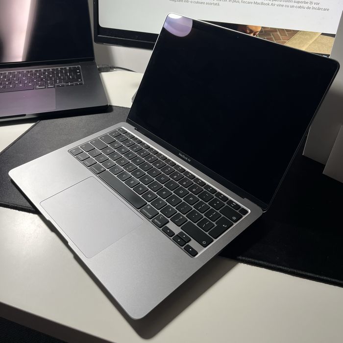 Apple MacBook Air 13” M1 (8GB RAM / 256GB SSD) Cluj-Napoca • OLX.ro