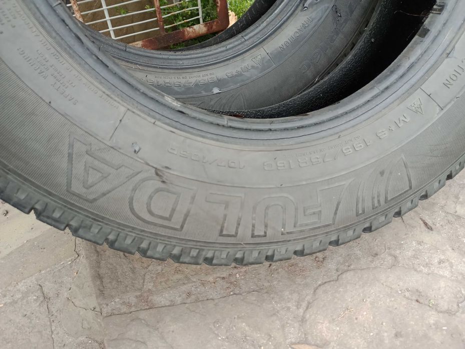 всесезони гуми почти нови гуми