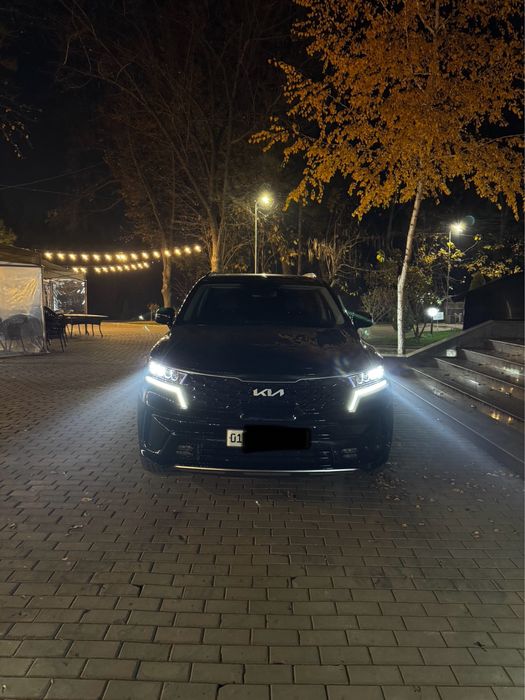 Kia Sorento 2023 yil qora tozza