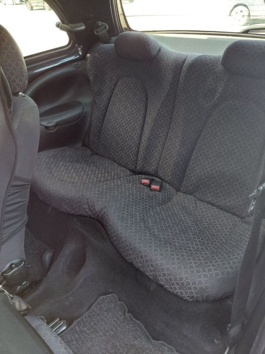 Продавам Ford Ka