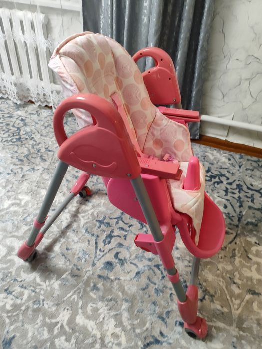 Продам стульчик для кормления