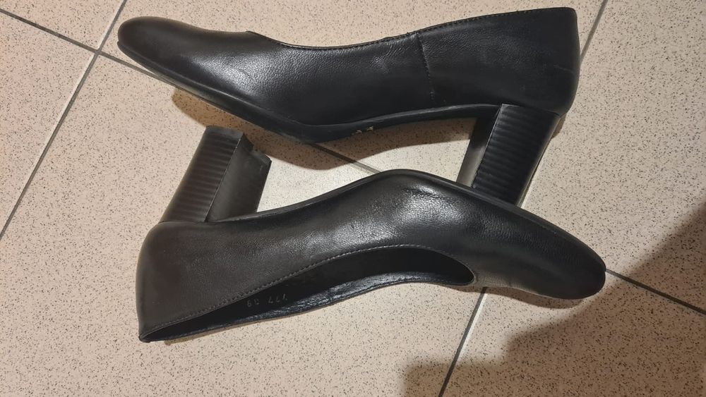 Естествена кожа обувки на ток - удобни - 40