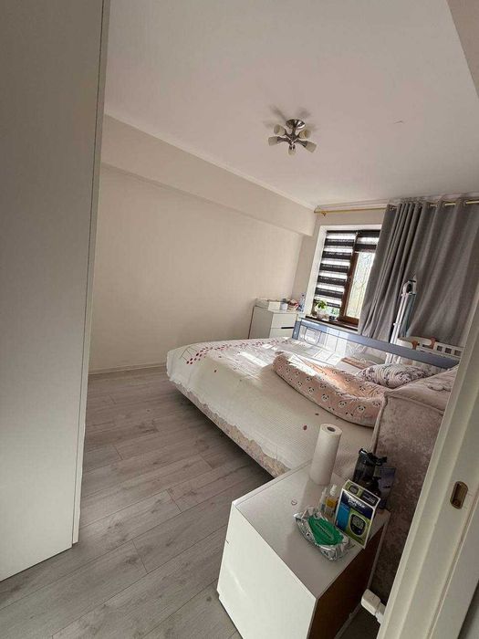 4-комнатная квартира 82 м², Ц-5, Монумент Мужеств, вторичка