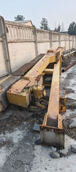 Tayyor kran sotiladi 2 tonnalik tilferlari bn