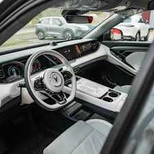 Voyah Free 318km  2026 AWD Naxt va Halol nasiya savdo