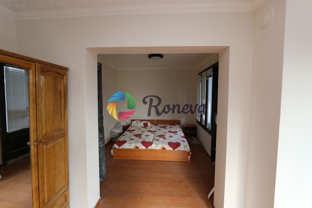 Продава се Многостаен апартамент в Варна, Галата - 195 кв.м за 549 €/кв.м - Снимка #3