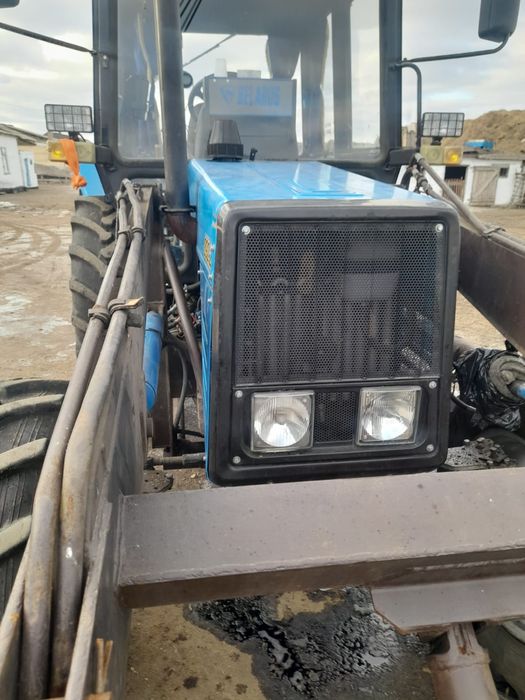 Продам трактор 92