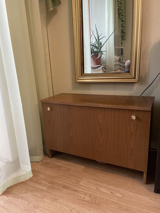 Продам обувницу в хорошем состоянии