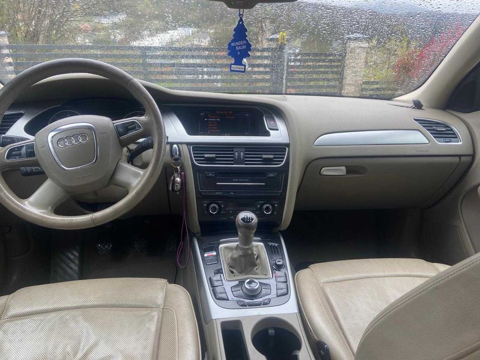 AUDI A4 B8 2010 143.CP