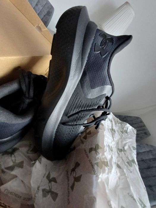 Маратонки  -  Under Armour