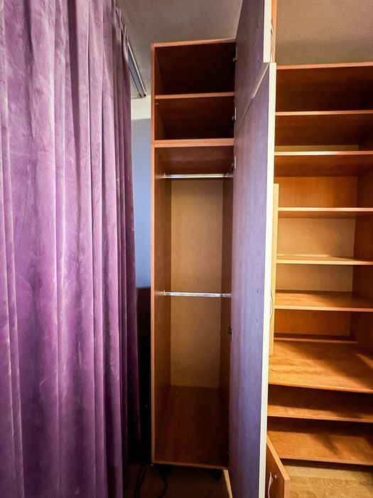 Urgent Vand mobila dormitor/living