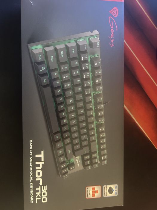 Клавиатура Genesis Thor 300 TKL