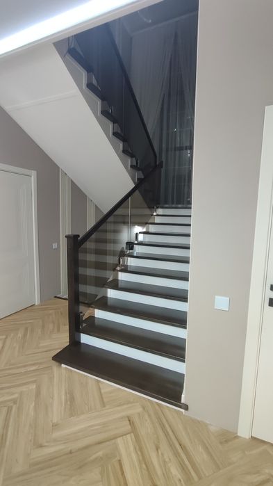 Лестница обшивка установка