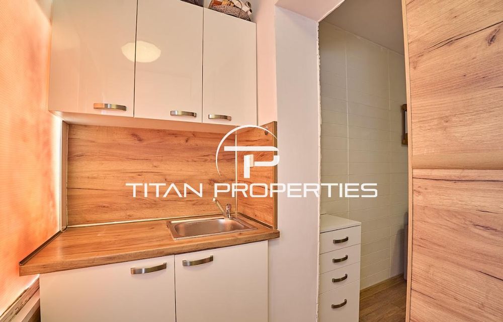 Дава се под наем Двустаен апартамент в Пловдив, Кючук Париж - 60 кв.м за 433.5 € - Снимка #2