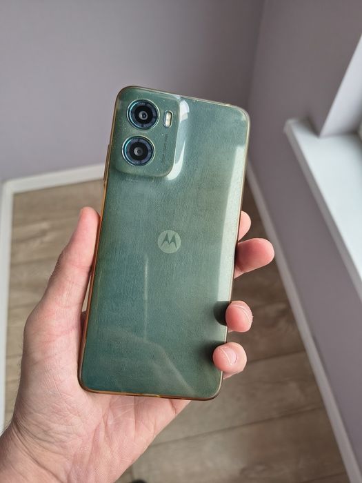 Смартфон Motorola g05