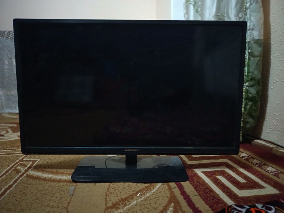 Samsung 32 smart emas