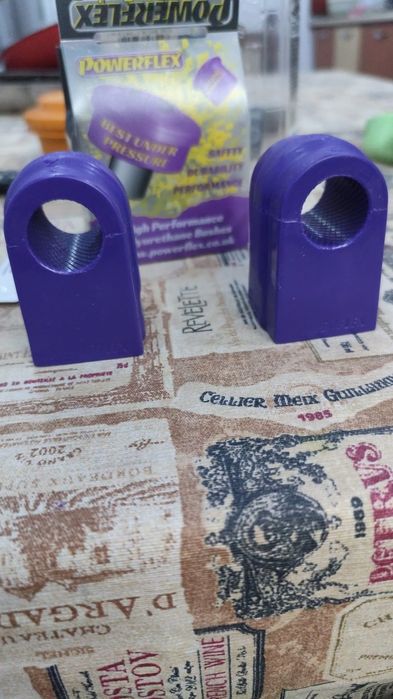 Set Bucsa bucsi bară antiruliu  stabilizatoare Megane 3 din poliueretan