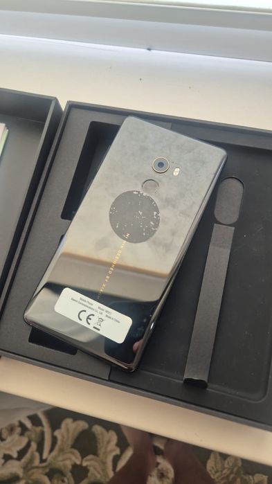 Смартфон Xiaomi mi mix 2