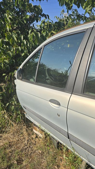 НИСКИ ЦЕНИ Рено Сценик 1.9 DCi 102 на части Renault Scenic