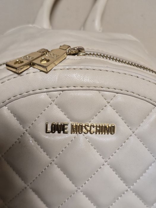 Love Moschino оригинална дамска раница
