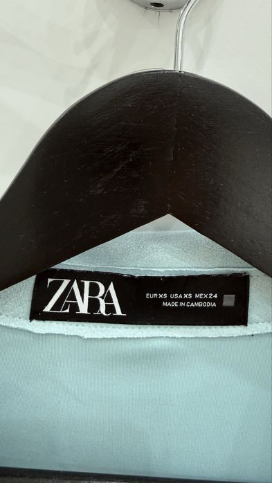 Яке синьо ZARA xs