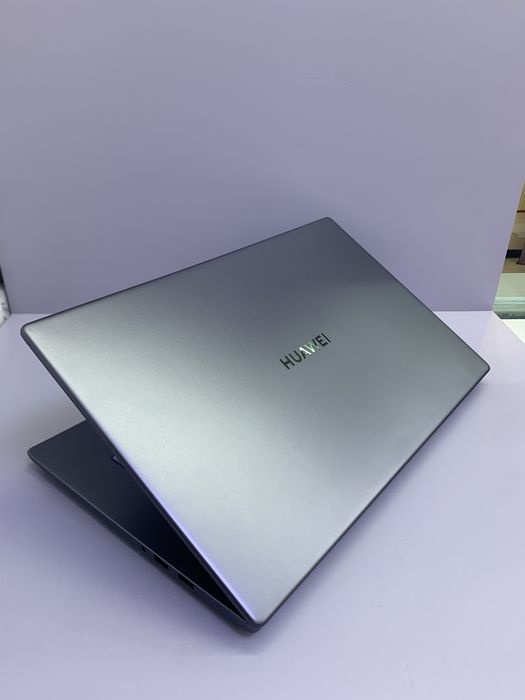 Ноутбук Huawei Matebook / #МА857804