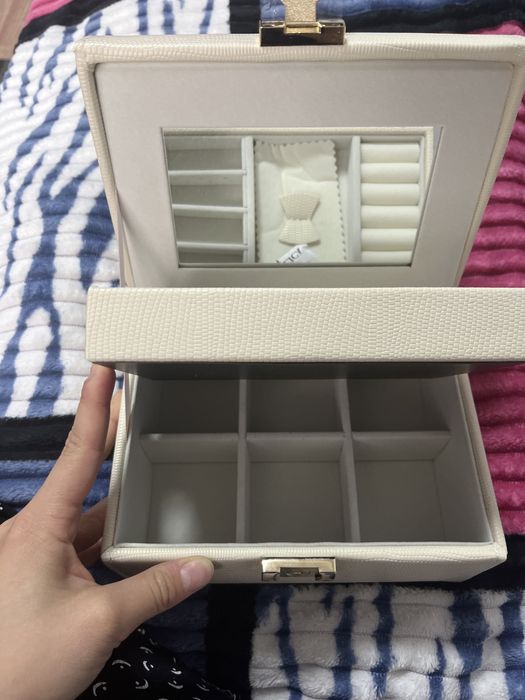 Сумка шкатулка для украшений