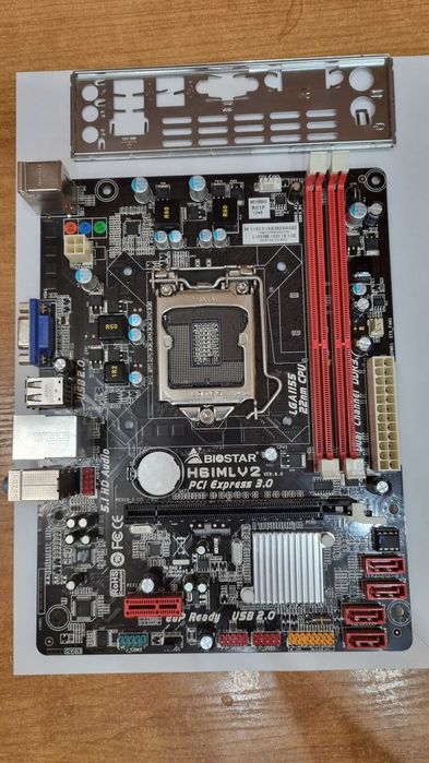 Материнская плата