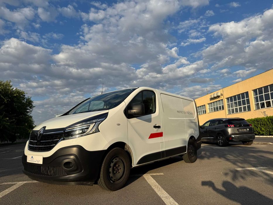 RENAULT Trafic 2020 — imagine 3