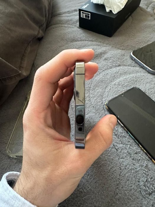 Iphone 12 pro продам