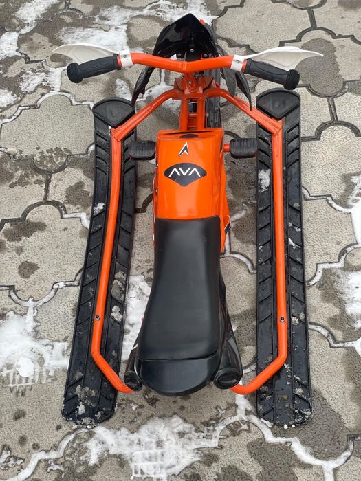 Снегокат, снегоход, аргамак