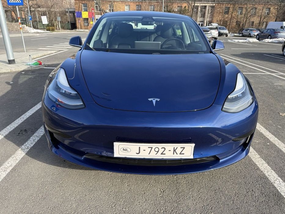 Tesla Model 3 Tesla Model 3 Standard Plus, RWD, 09/2020, 123.200 km, albastră