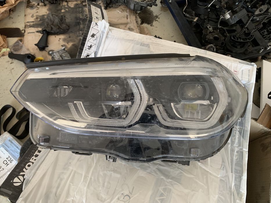 Far BMW X3 G01 2020 Adaptive led Stanga