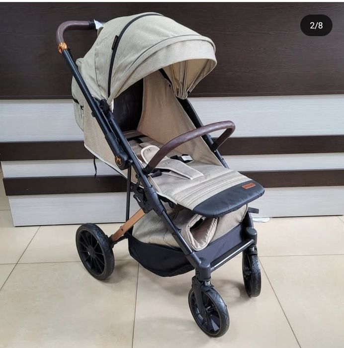 Детская удобная коляска