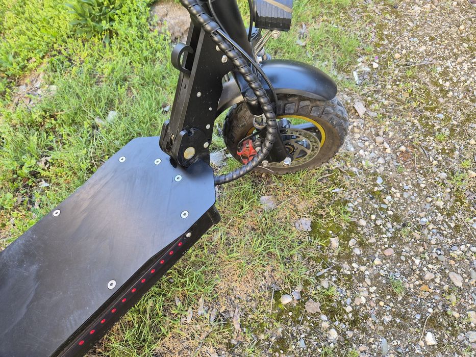 Електрически скутер Grundig s10