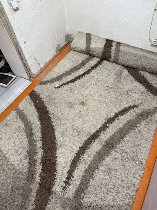 Продам ковер травка