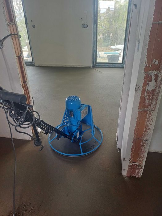 Полагане на Машинна циментова замазка