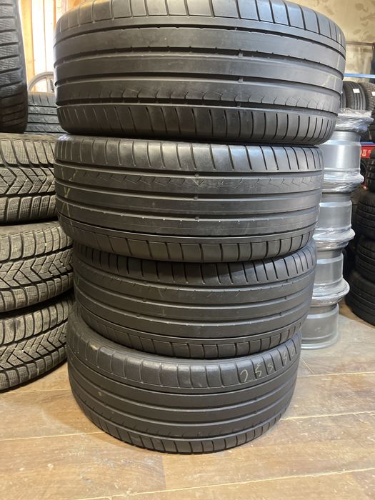 Set anvelope 255/40R21-Dunlop
