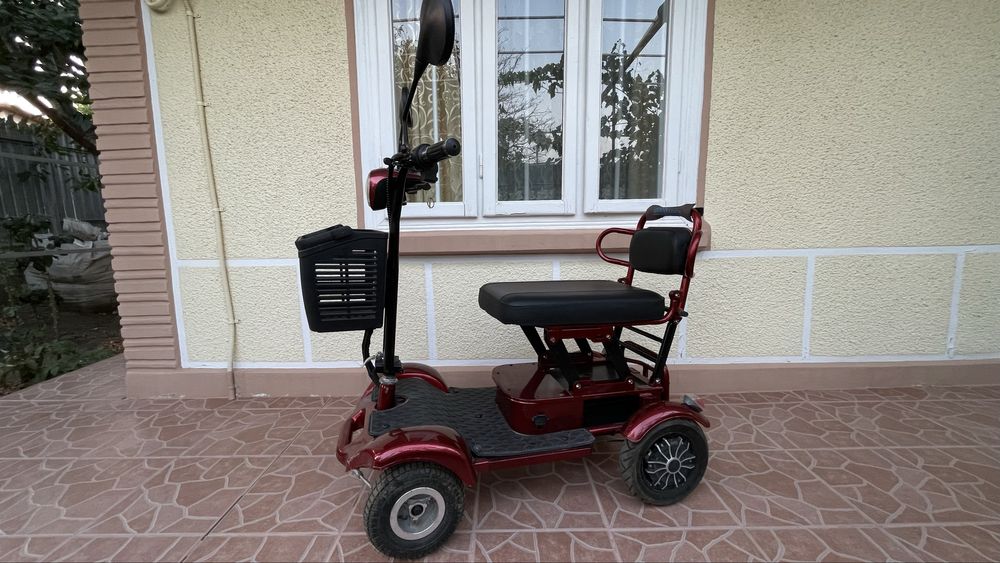 Scuter/carucior electric IT-04