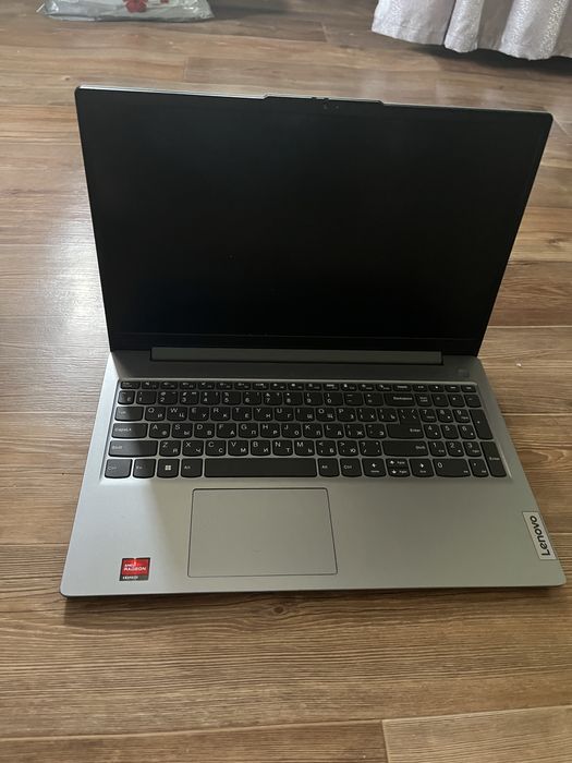 Ноутбук Lenovo Ideapad slim 3