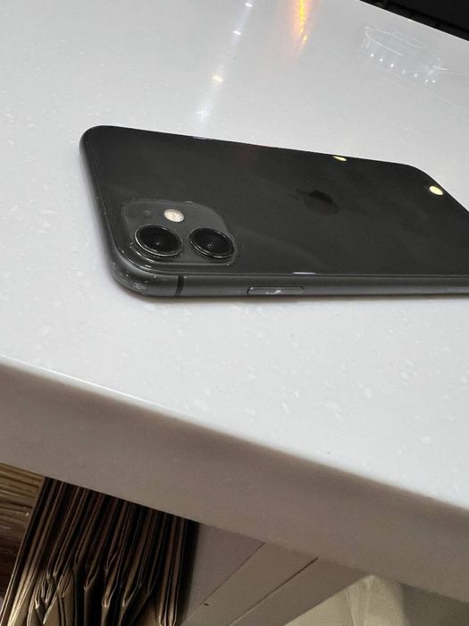 Iphone 11 128гб 77%