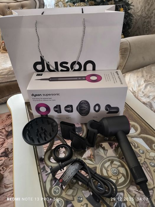 Дайсон,dyson выпрямитель Стайлер фен плойка фирменный пакет подарок