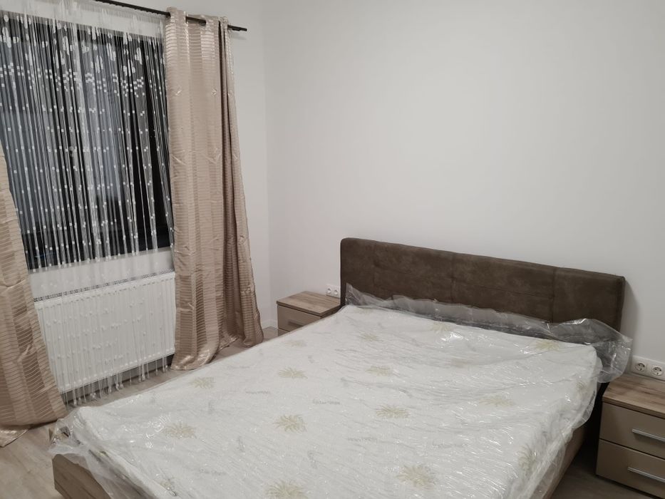 2 cam, U.M. Giroc, Rodia Residence, proprietar