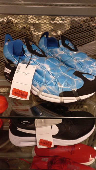 Adidasi Nike Air Kukini SE marime 44 28 cm