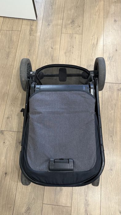 Коляска Joie, складная