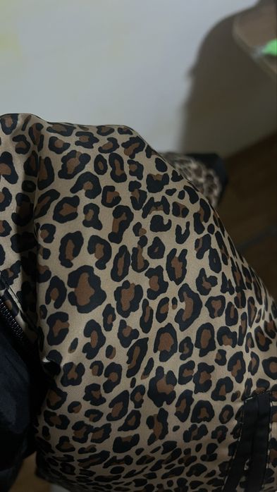 Бомбер от Zara, размер S , унисекс