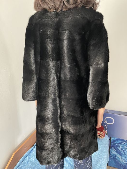 Норковая шуба черный брилиант