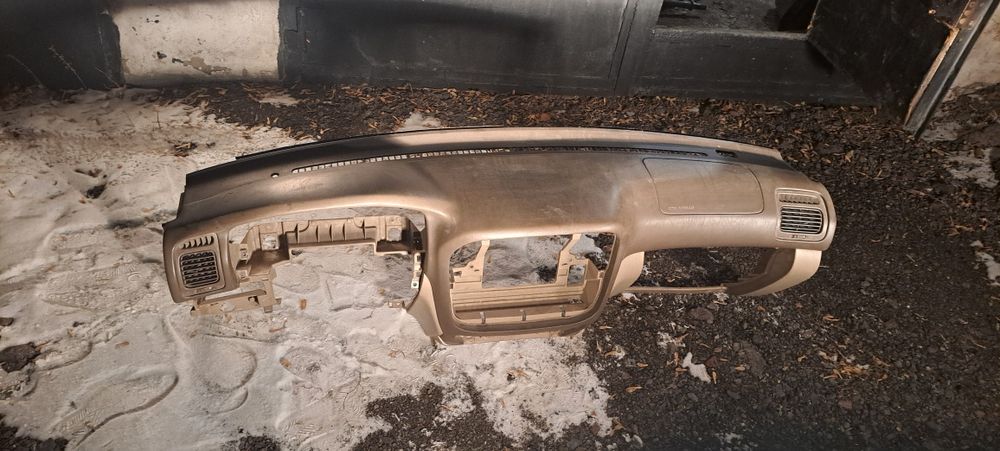 Панель приборов, торпеда TLC 100