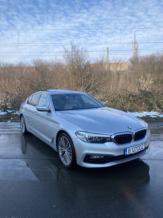 BMW Seria 5 530e iPerformance Aut. Luxury Line