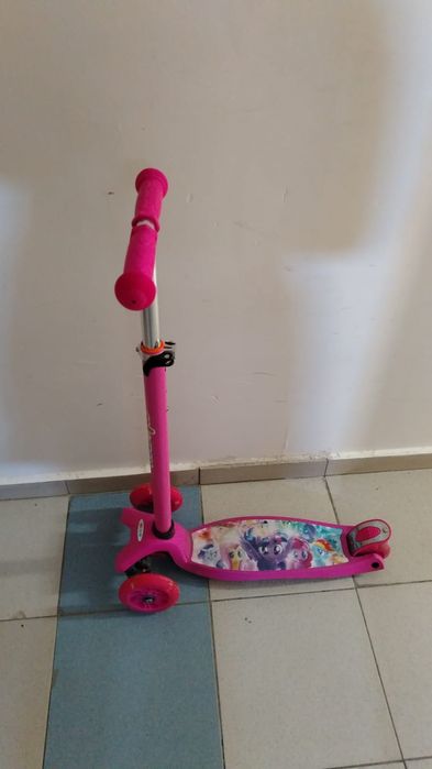 Продам детский самокат